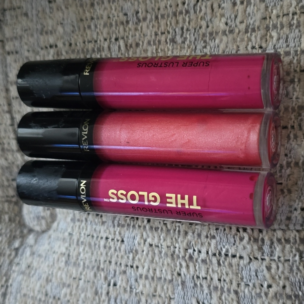 REVLON BRAND WOMENS LIP GLOSS BUNDLE OF 3